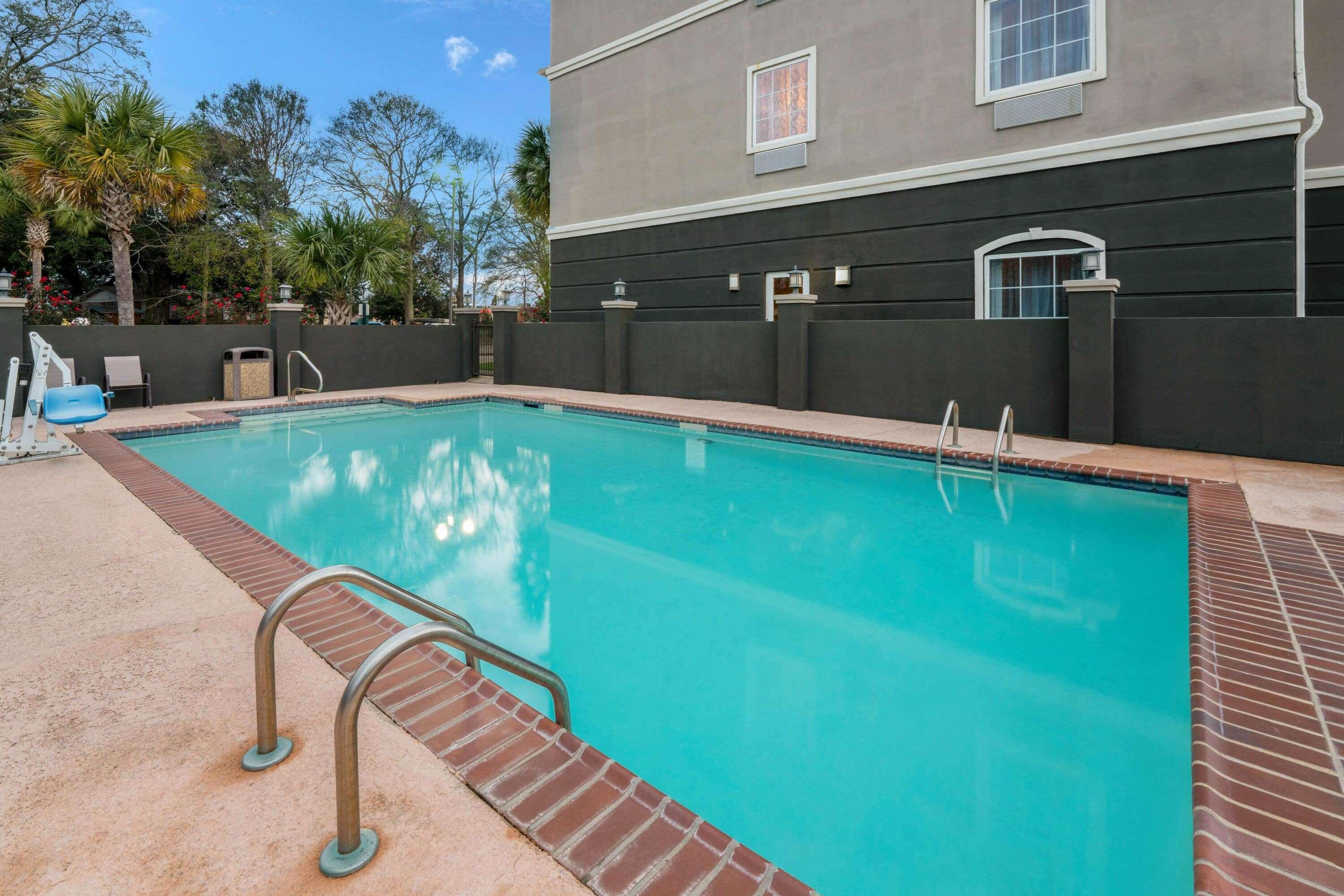 La Quinta Inn & Suites By Wyndham Broussard - Lafayette Area Εξωτερικό φωτογραφία